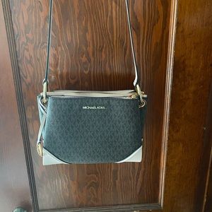 Michael Kors crossbody purse